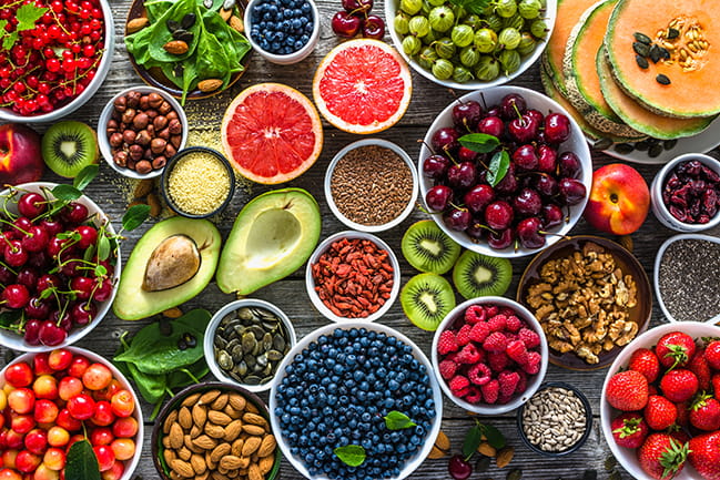 Benefits of a balanced diet for adults