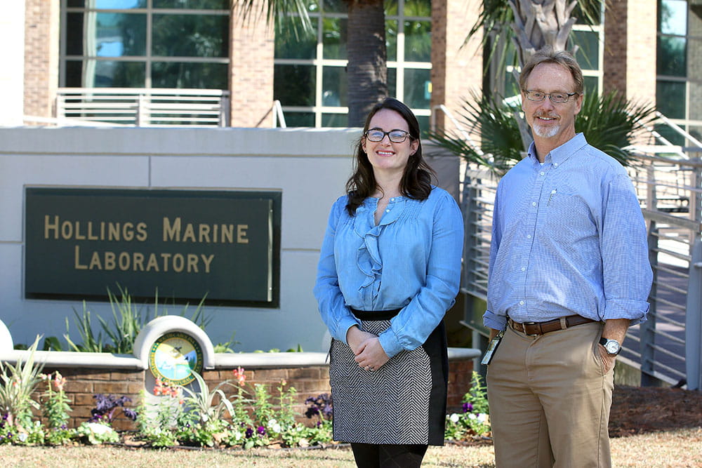 MUSC Ph.D. student Abby Wenzel and NIST scientist Dr. John Kucklick 